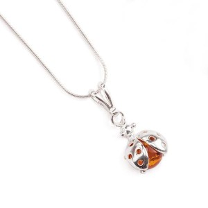 Srebrny wisiorek z bursztynem BIEDRONKA