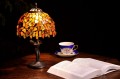 Lampa z bursztynu o średnicy klosza 18 cm