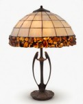 Lampa bursztynowa ze szkłem witrażowym o średnicy klosza 40 cm 