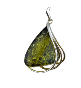 Wisiorek z zielonym bursztynem